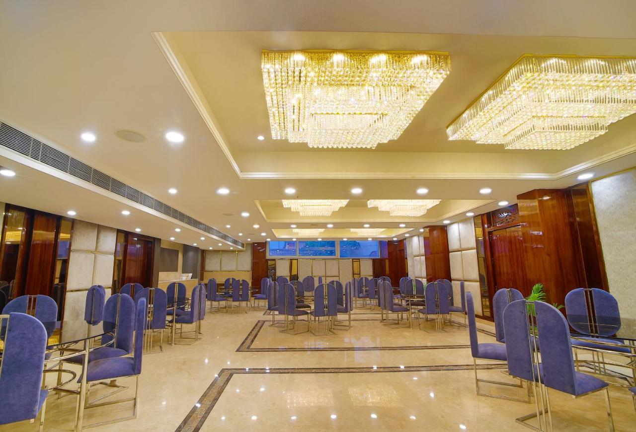 Hotel Holy Vivasa Rishikesh Bagian luar foto