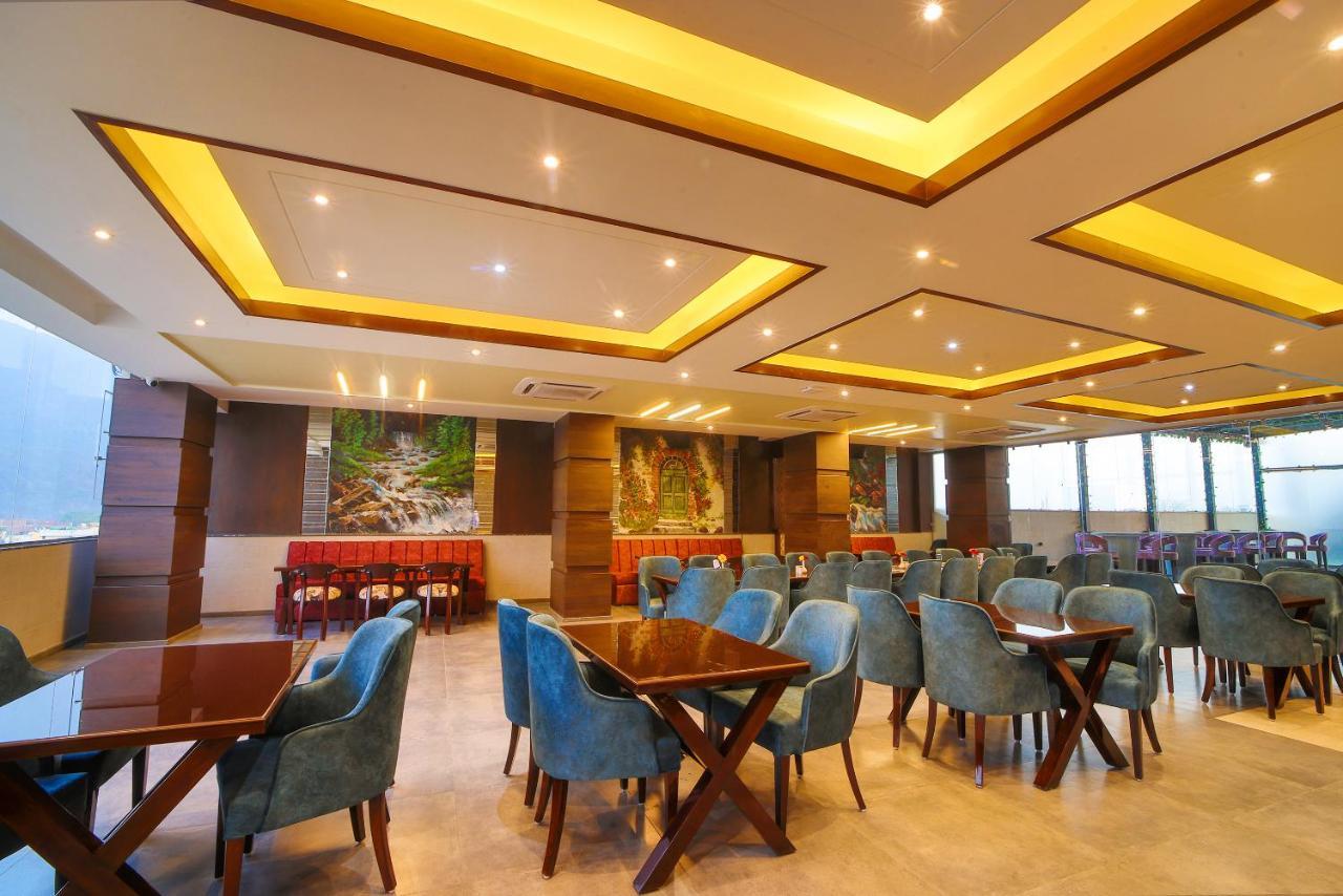 Hotel Holy Vivasa Rishikesh Bagian luar foto