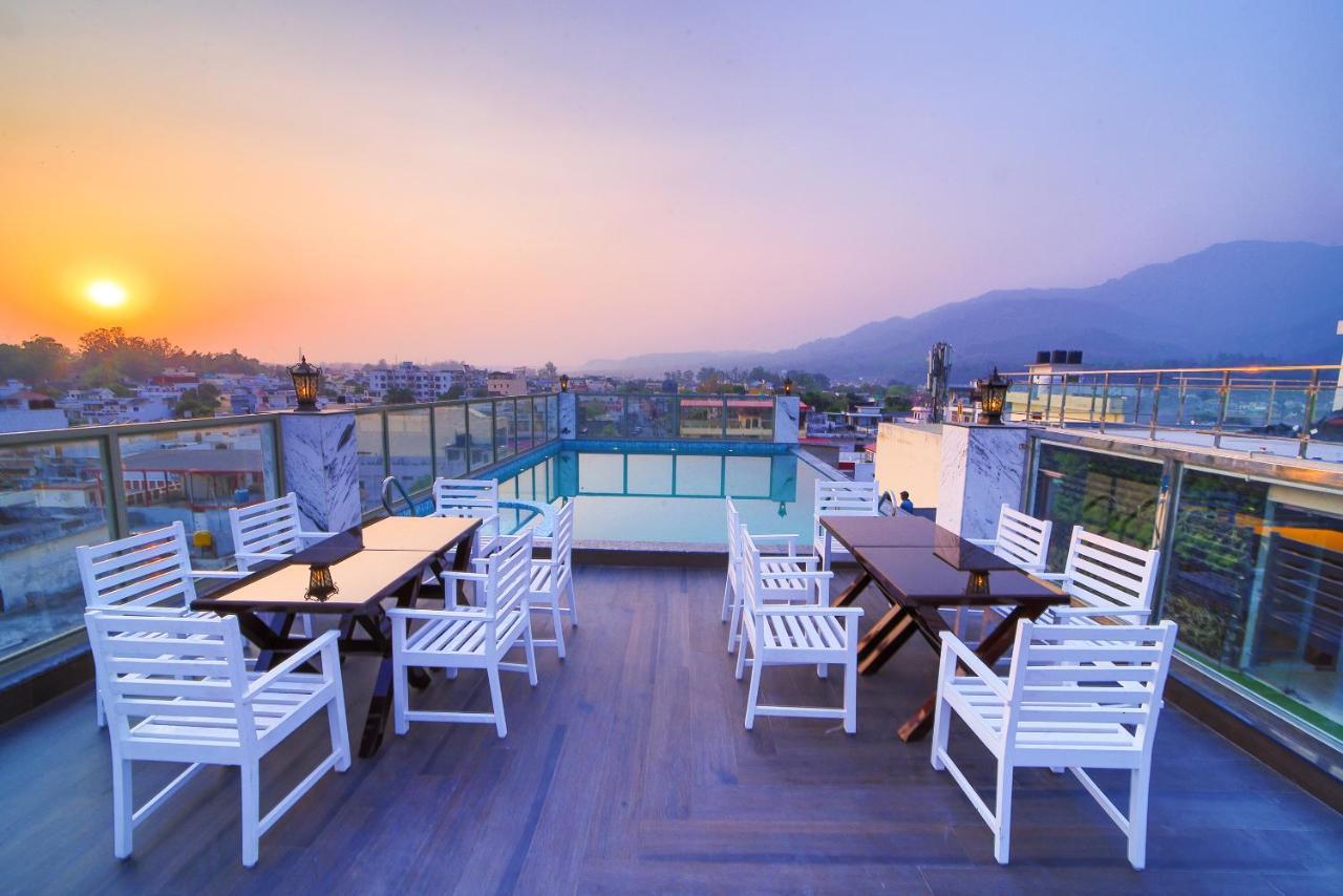 Hotel Holy Vivasa Rishikesh Bagian luar foto