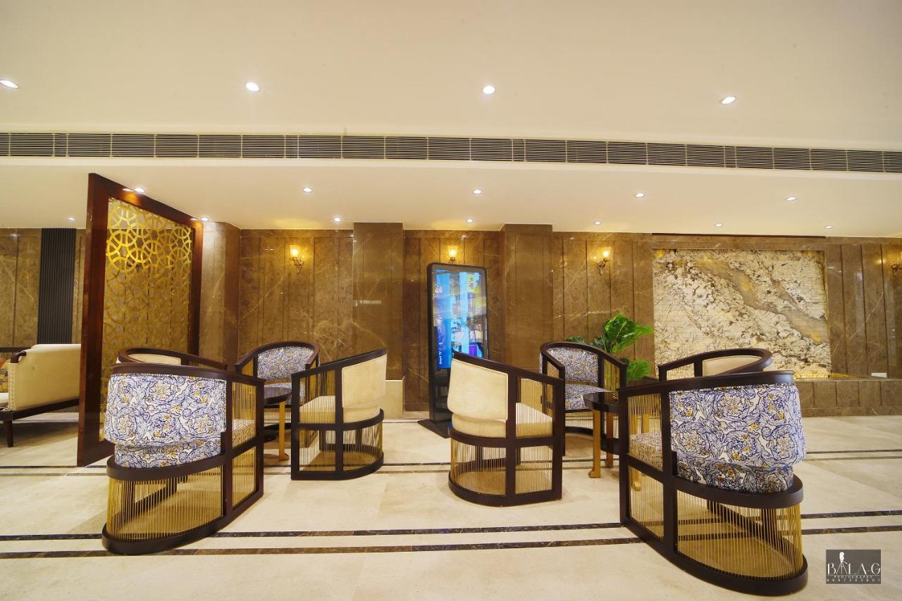 Hotel Holy Vivasa Rishikesh Bagian luar foto