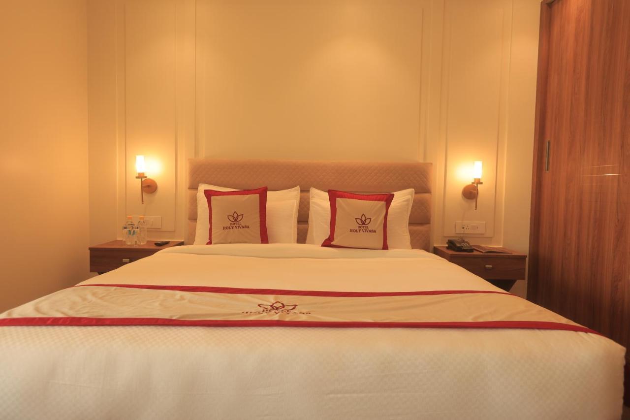 Hotel Holy Vivasa Rishikesh Bagian luar foto