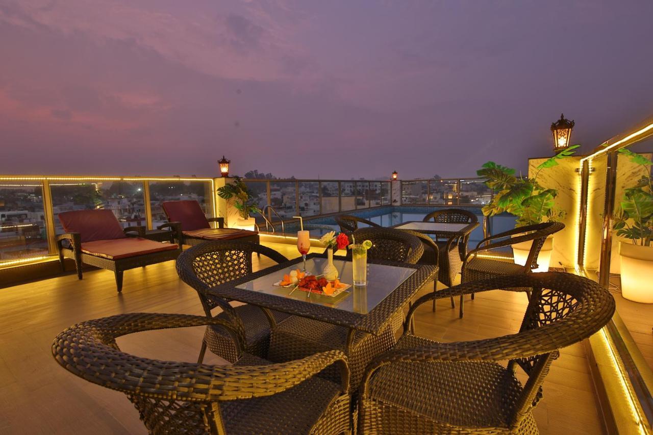Hotel Holy Vivasa Rishikesh Bagian luar foto