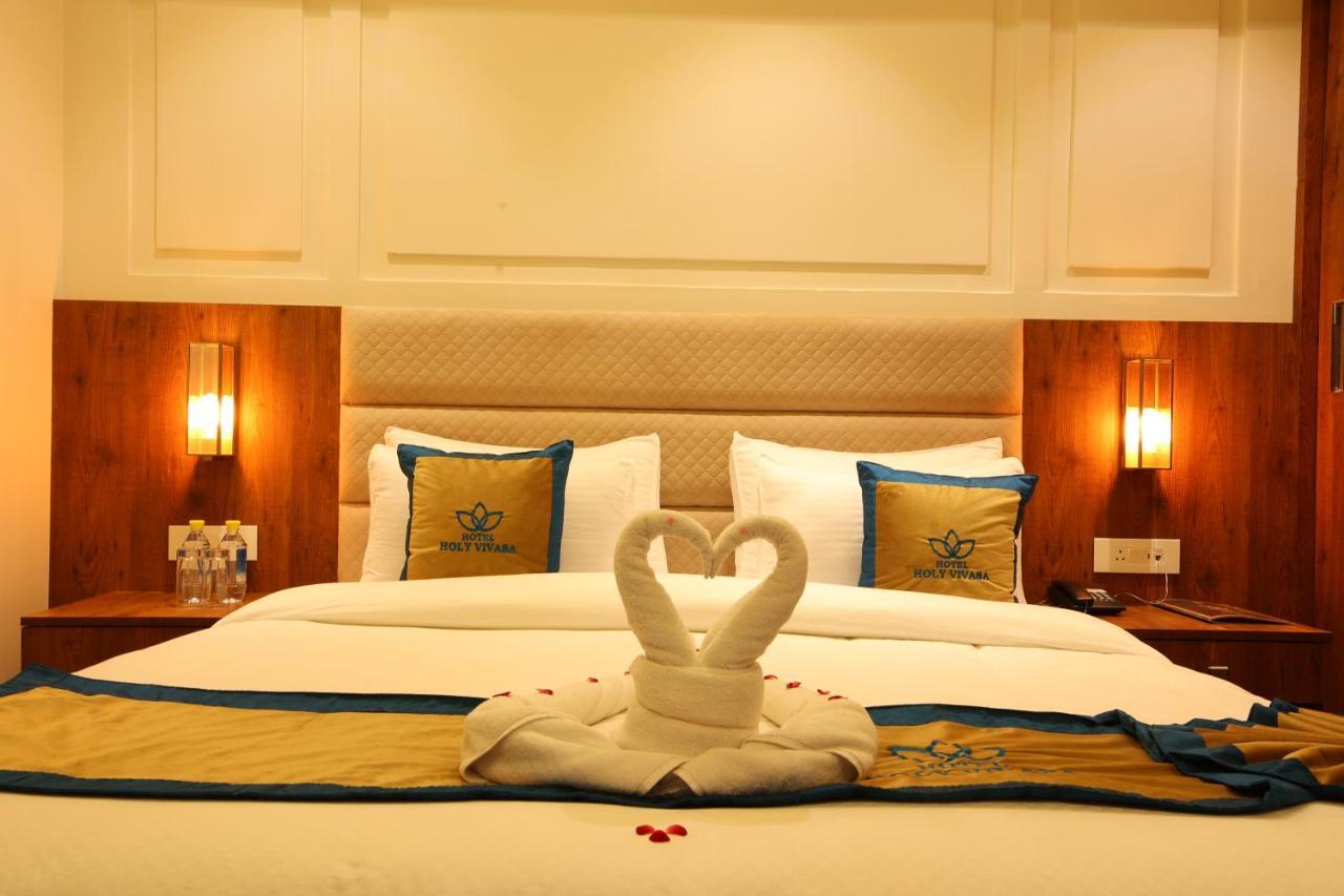 Hotel Holy Vivasa Rishikesh Bagian luar foto